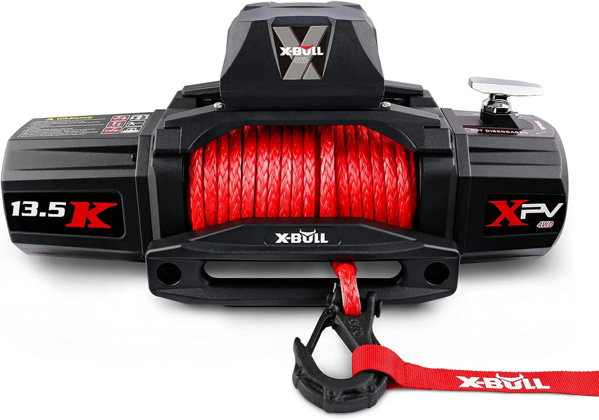 Alimentation 12 volts CC, adapté au remorquage de remorques tout-terrain, télécommande sans fil à double fonction (13 500 lb - SÉRIE XPV) - Treuil électrique d'une capacité de charge de 13 500 livres